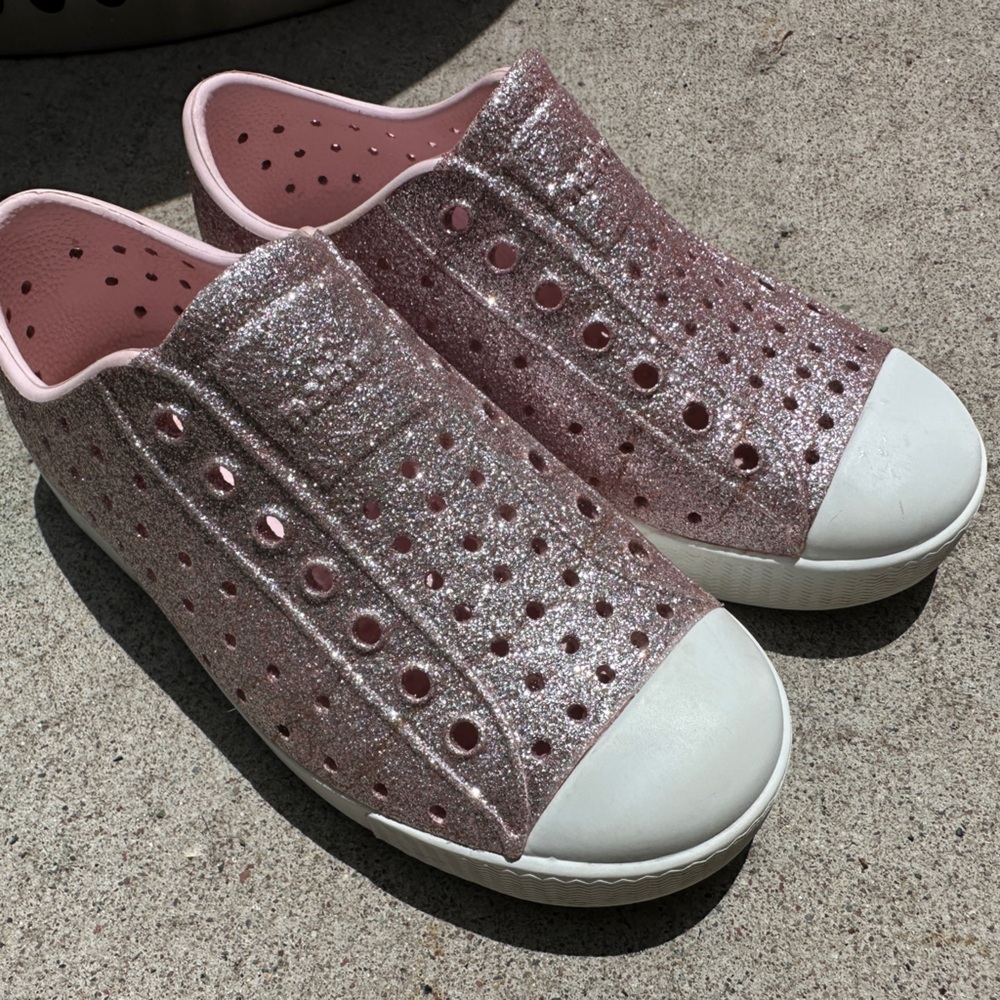 Native Jefferson Bling Pink Slip-On Sneakers